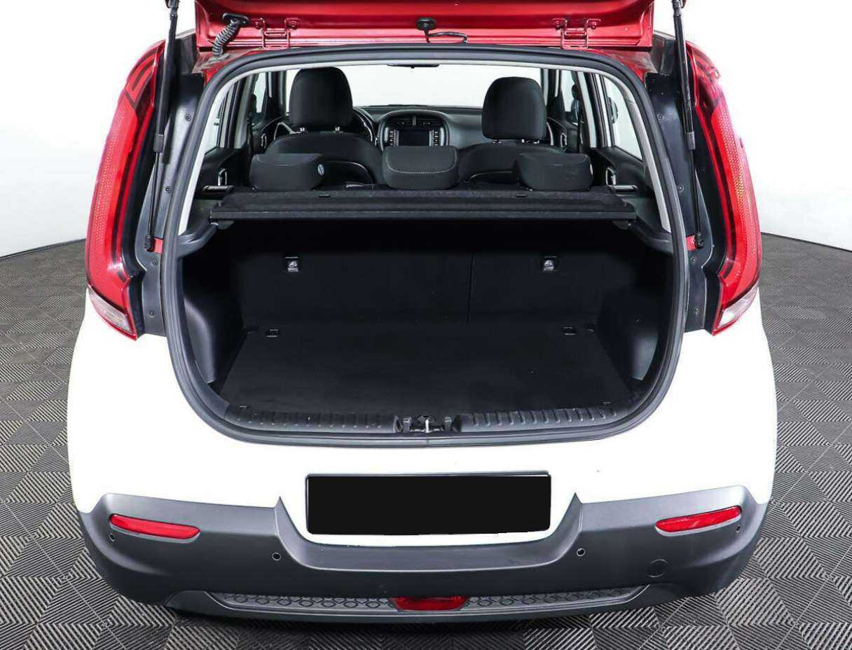 Купить Kia Soul с пробегом. Фото: #8