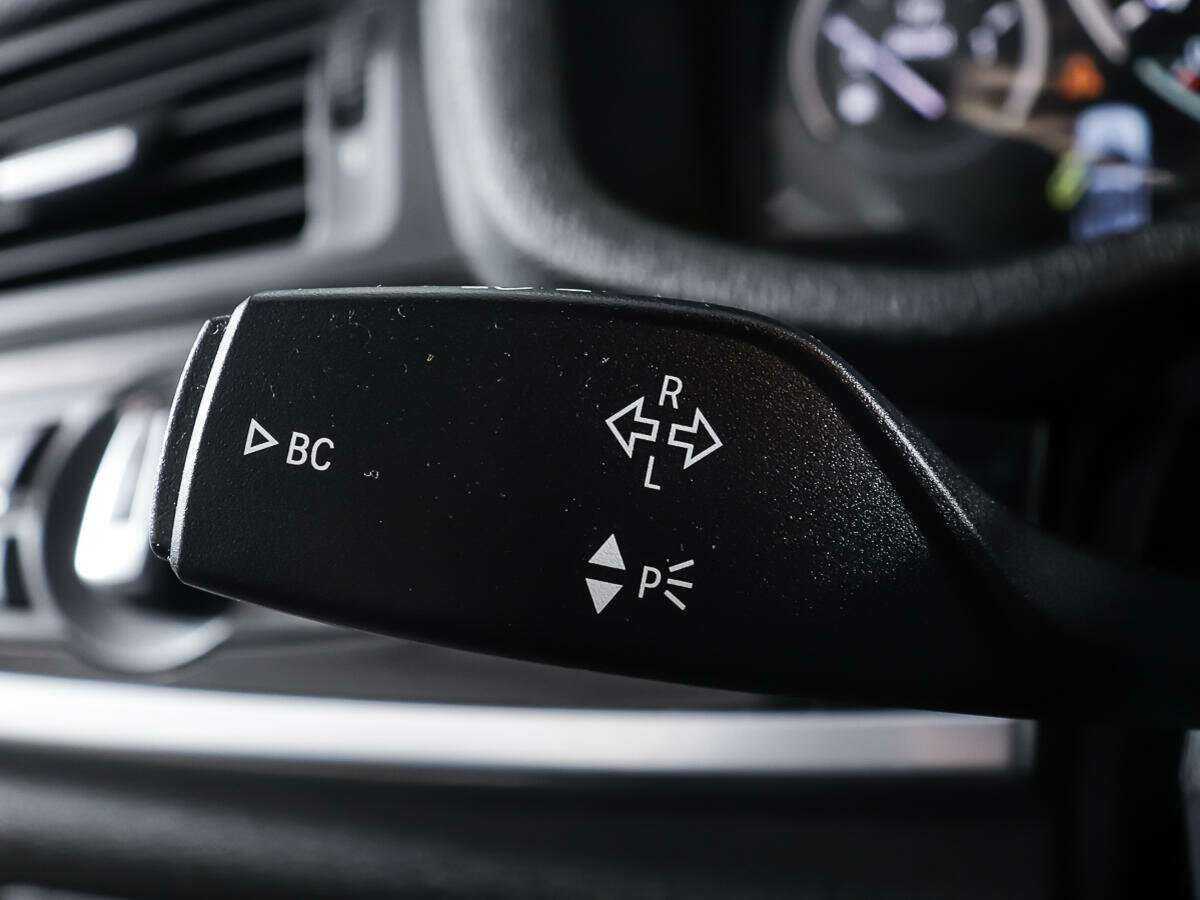 Купить BMW X3 с пробегом. Фото: #17