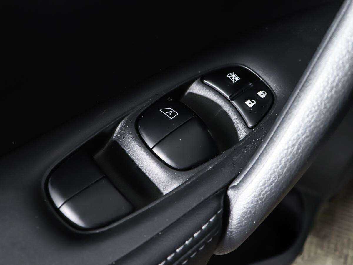 Купить Nissan X-Trail с пробегом. Фото: #20