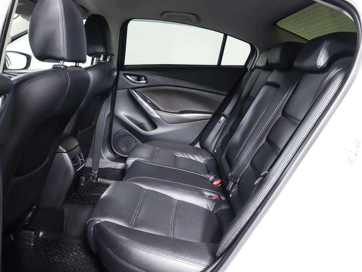Купить Mazda 6 с пробегом. Фото: #9