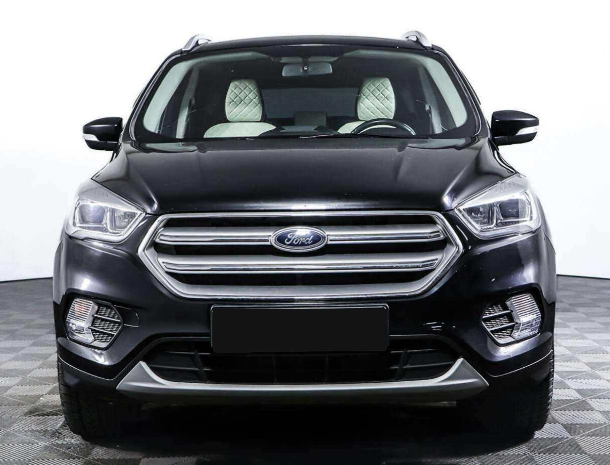 Купить Ford Kuga с пробегом. Фото: #1
