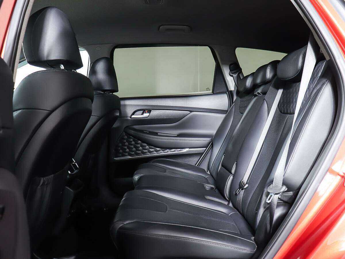 Купить Hyundai Santa Fe с пробегом. Фото: #10