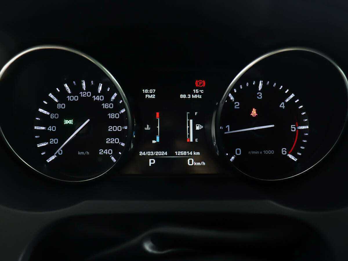 Купить Land Rover Range Rover Evoque с пробегом. Фото: #13