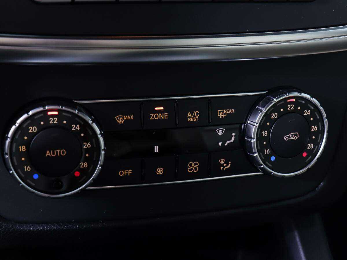 Купить Mercedes-Benz M-Класс с пробегом. Фото: #18