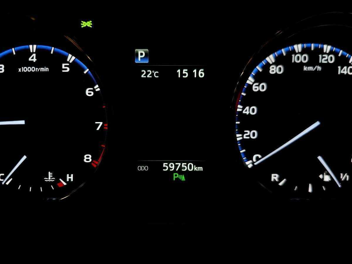 Купить Toyota RAV4 с пробегом. Фото: #16