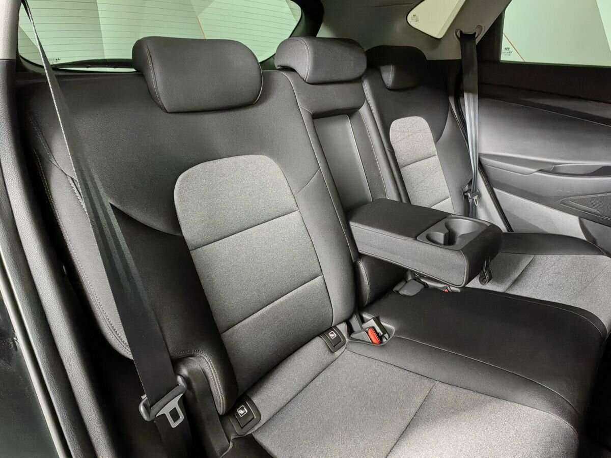 Купить Hyundai Tucson с пробегом. Фото: #11