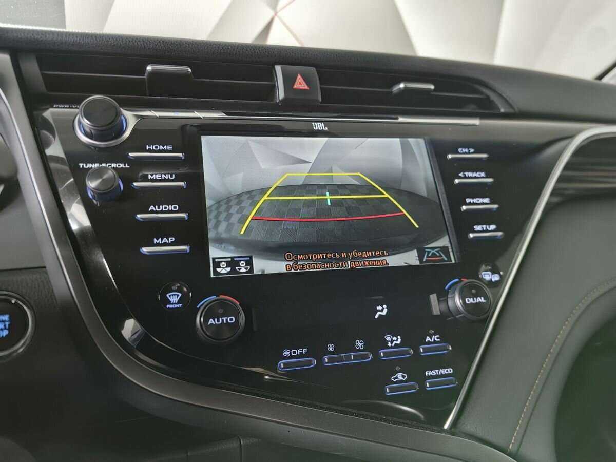 Купить Toyota Camry с пробегом. Фото: #14