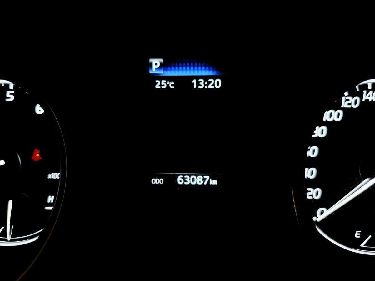 Купить Toyota Camry с пробегом. Фото: #15