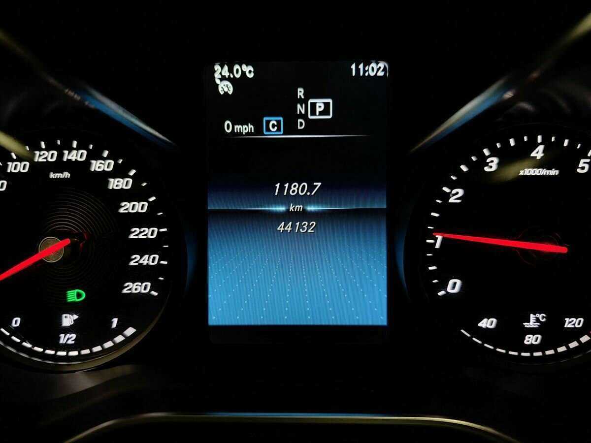 Купить Mercedes-Benz C-Класс с пробегом. Фото: #15