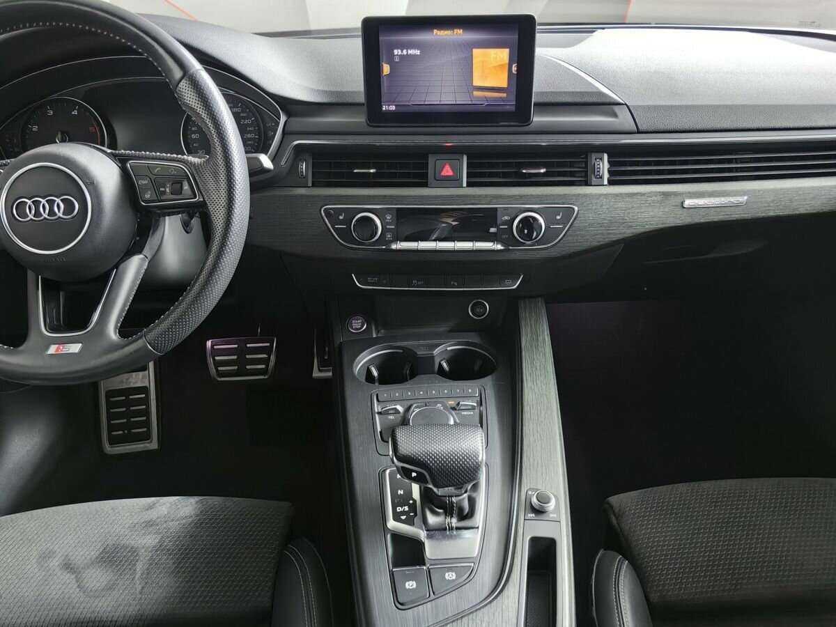 Купить Audi A4 с пробегом. Фото: #10