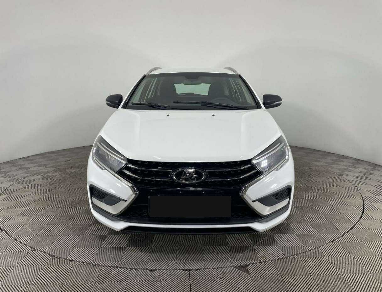 Купить Lada (ВАЗ) Vesta с пробегом. Фото: #1