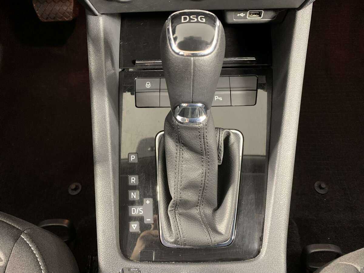 Купить Skoda Octavia с пробегом. Фото: #18