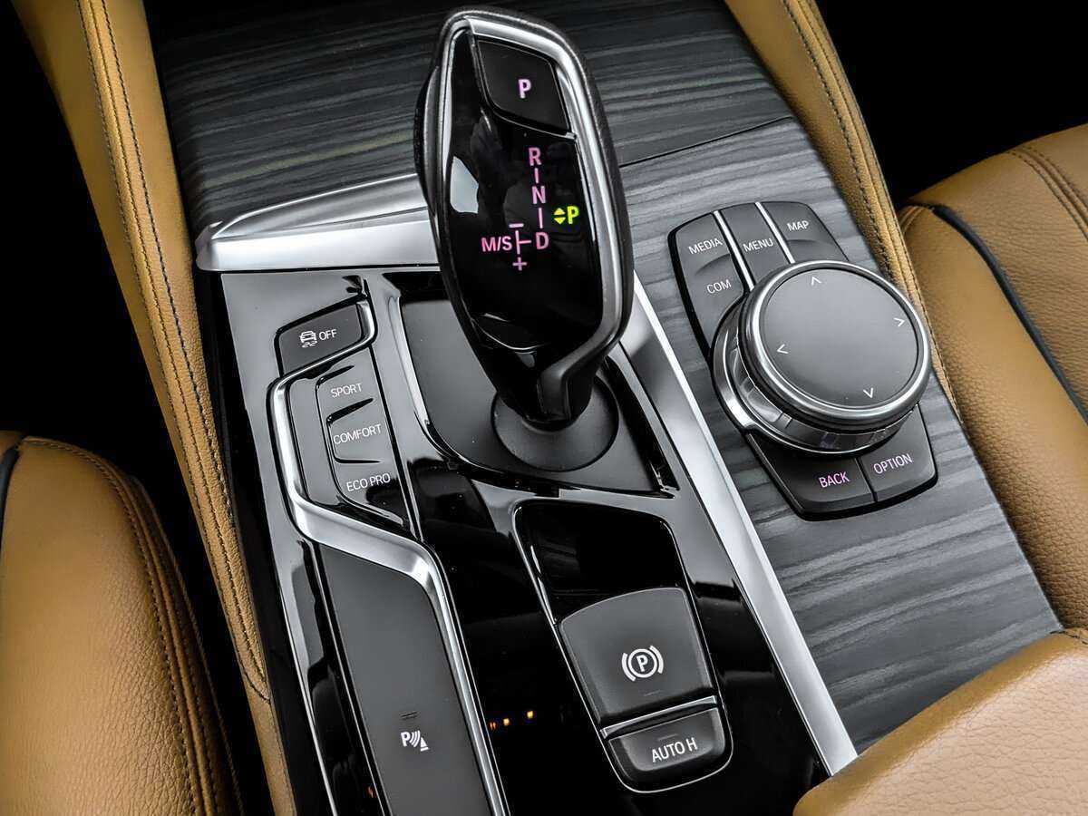 Купить BMW 5 серии с пробегом. Фото: #20