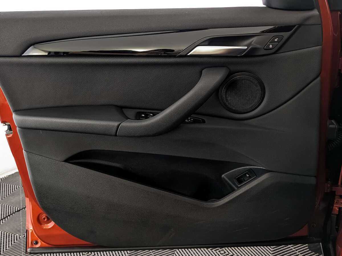 Купить BMW X1 с пробегом. Фото: #16