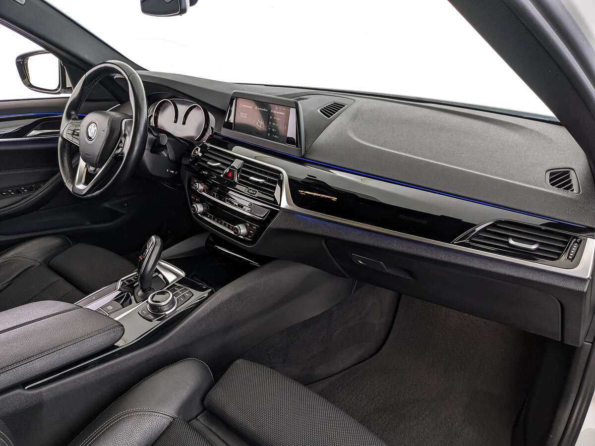 Купить BMW 5 серии с пробегом. Фото: #8