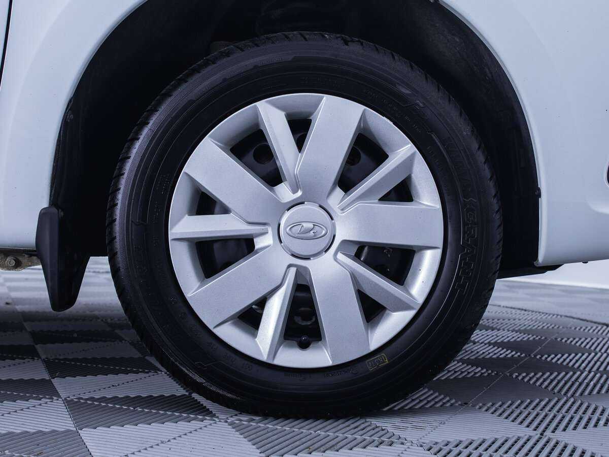 Купить Lada (ВАЗ) Granta с пробегом. Фото: #8