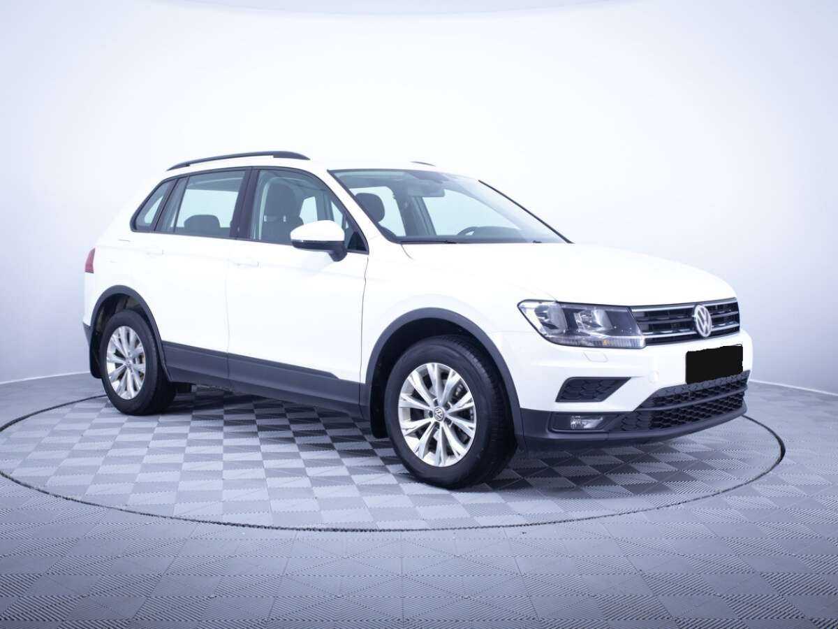 Купить Volkswagen Tiguan с пробегом. Фото: #2