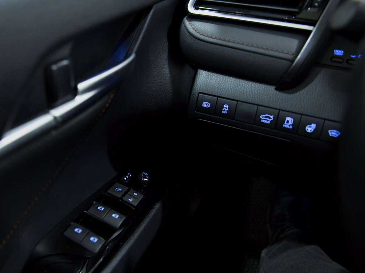 Купить Toyota Camry с пробегом. Фото: #10