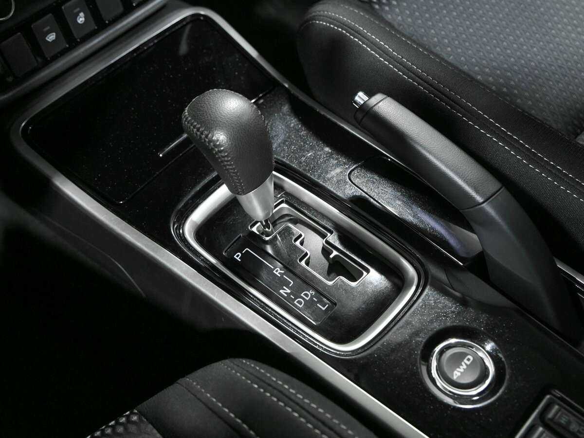 Купить Mitsubishi Outlander с пробегом. Фото: #11