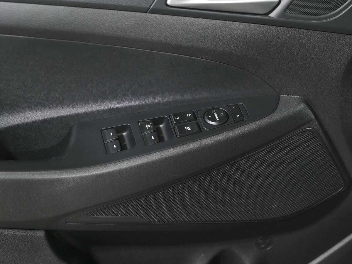 Купить Hyundai Tucson с пробегом. Фото: #12