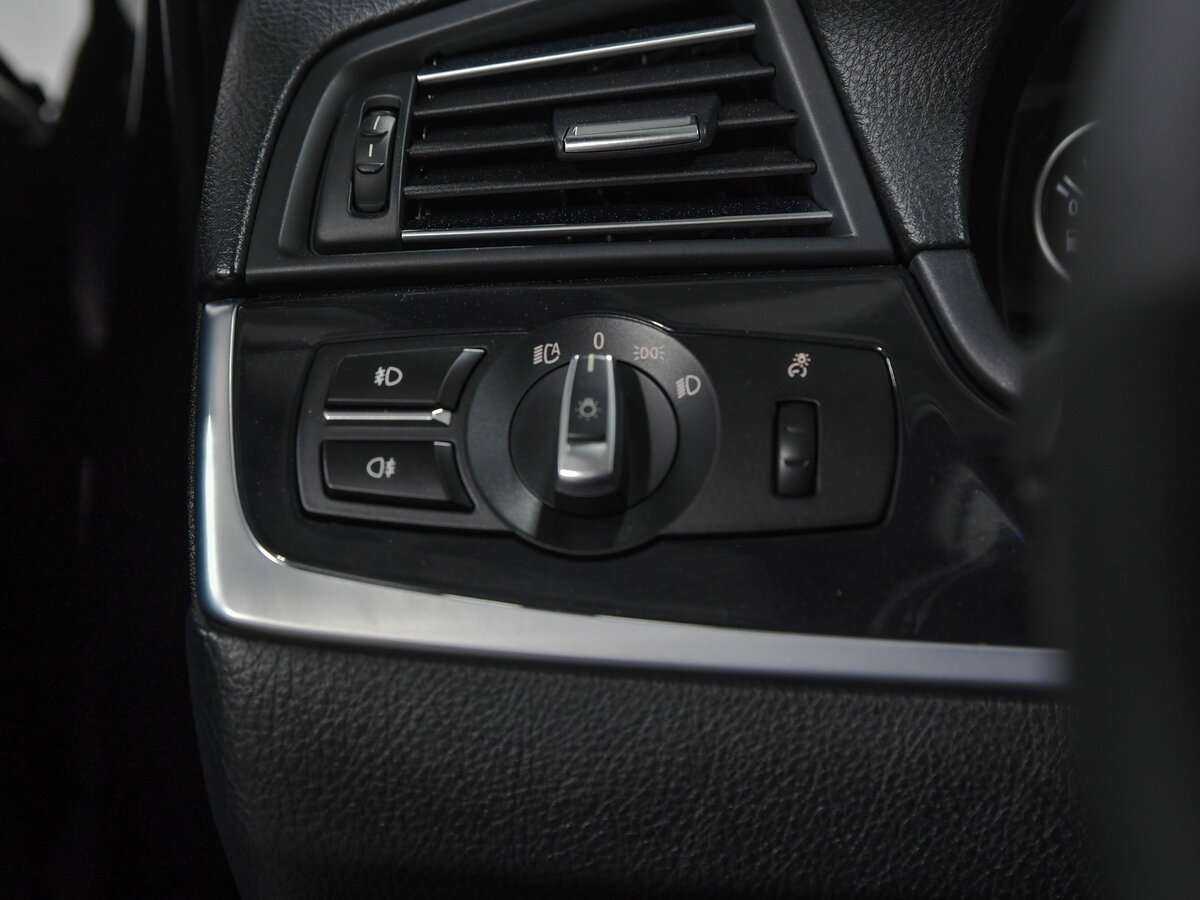 Купить BMW 5 серии с пробегом. Фото: #11