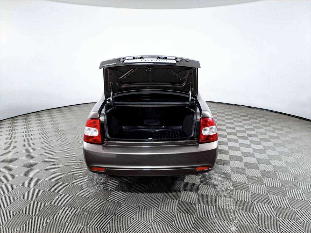 Купить Lada (ВАЗ) Priora с пробегом. Фото: #9