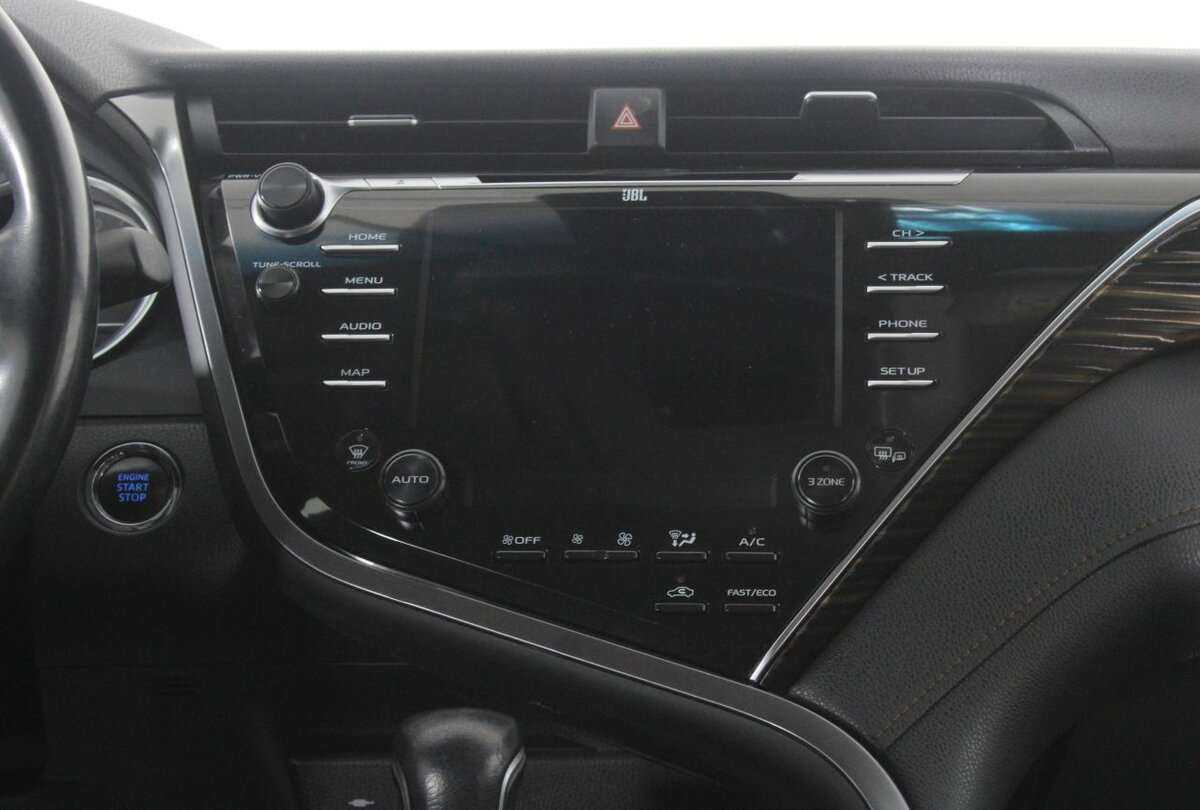 Купить Toyota Camry с пробегом. Фото: #11