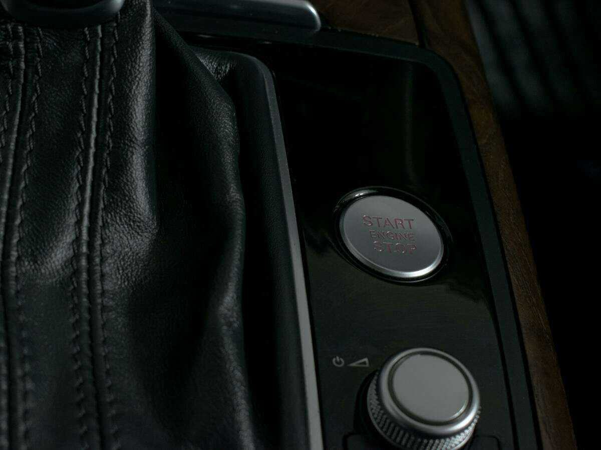 Купить Audi A6 с пробегом. Фото: #16