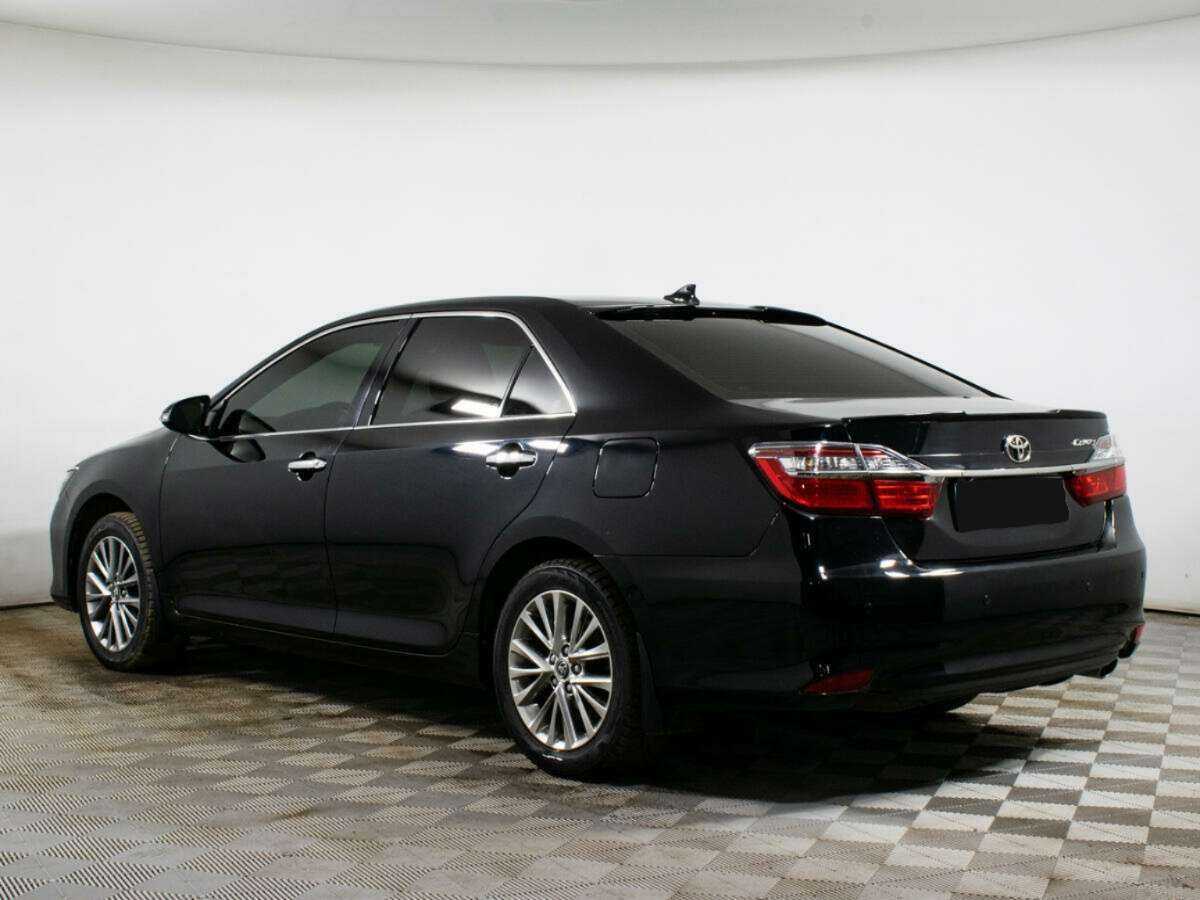 Купить Toyota Camry с пробегом. Фото: #5
