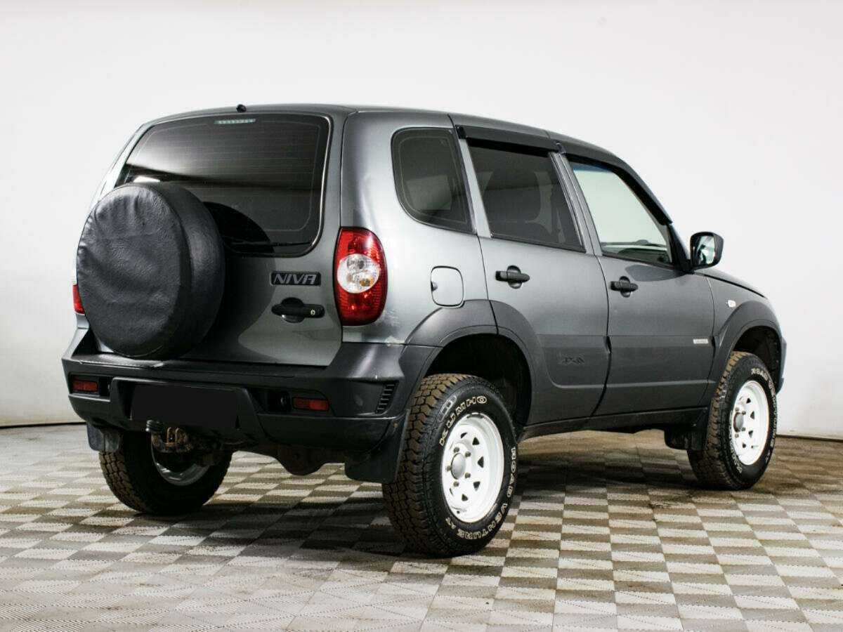 Купить Chevrolet Niva с пробегом. Фото: #3