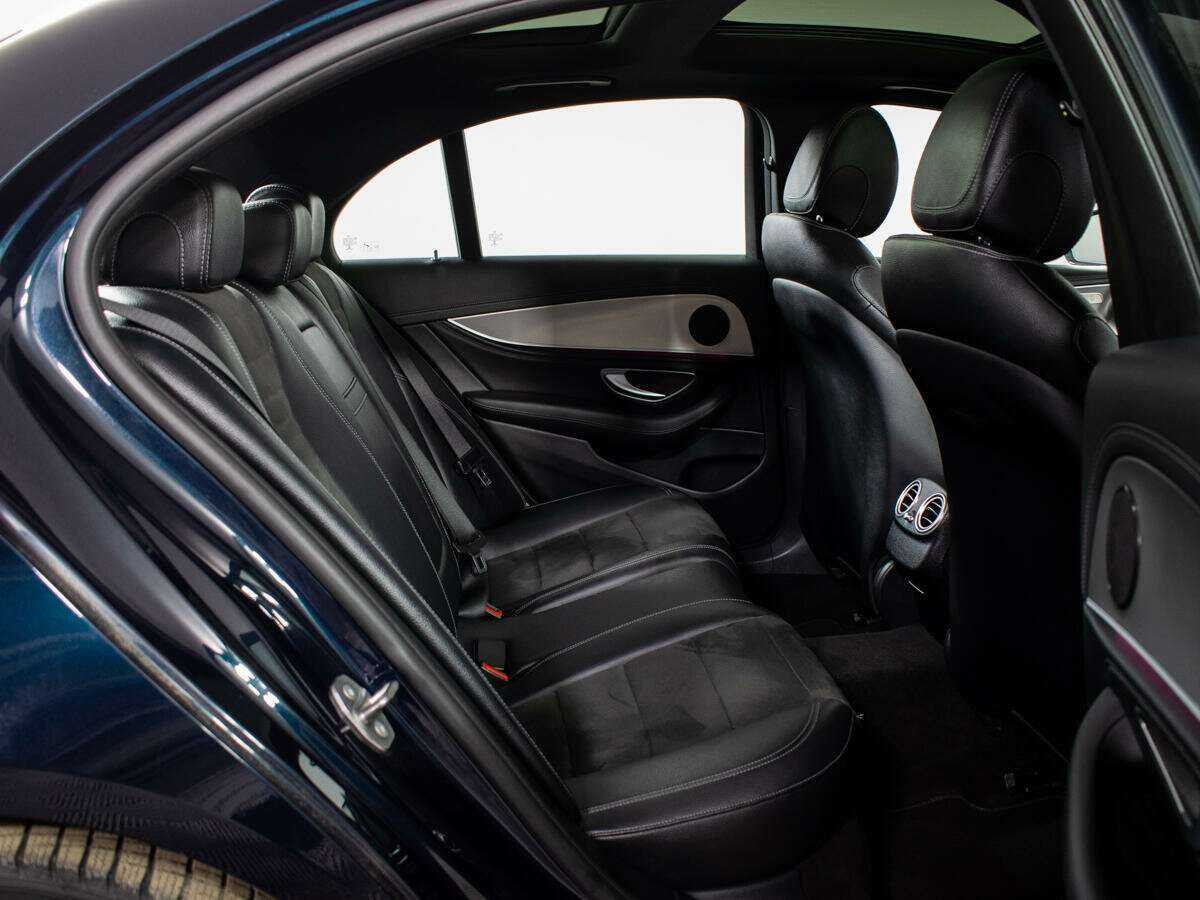 Купить Mercedes-Benz E-Класс с пробегом. Фото: #7