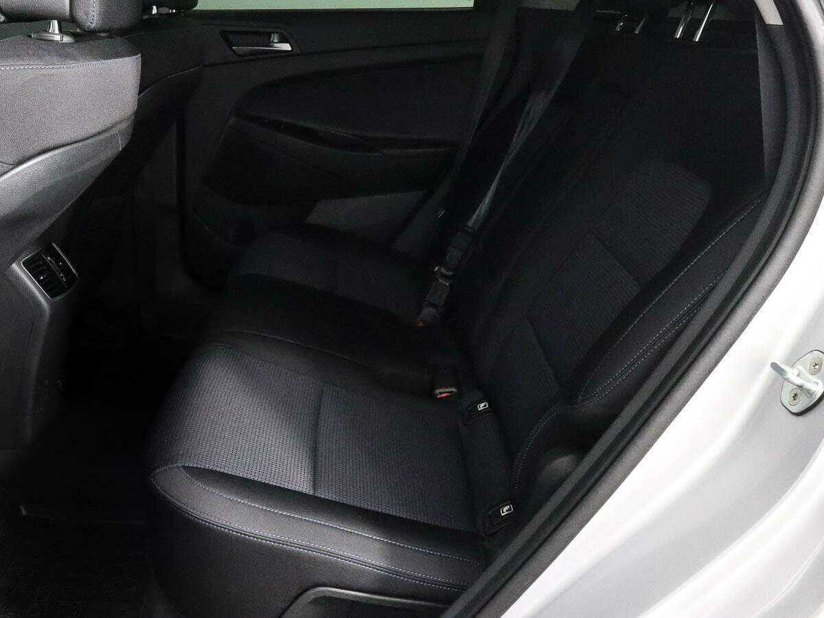 Купить Hyundai Tucson с пробегом. Фото: #7