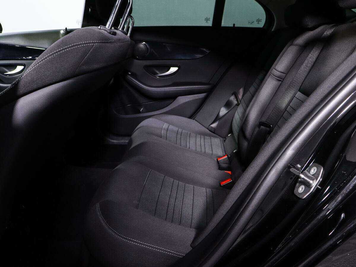 Купить Mercedes-Benz C-Класс с пробегом. Фото: #8