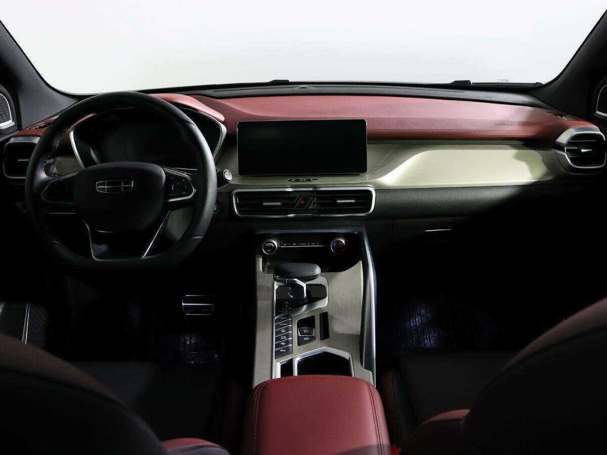 Купить Geely Coolray с пробегом. Фото: #11