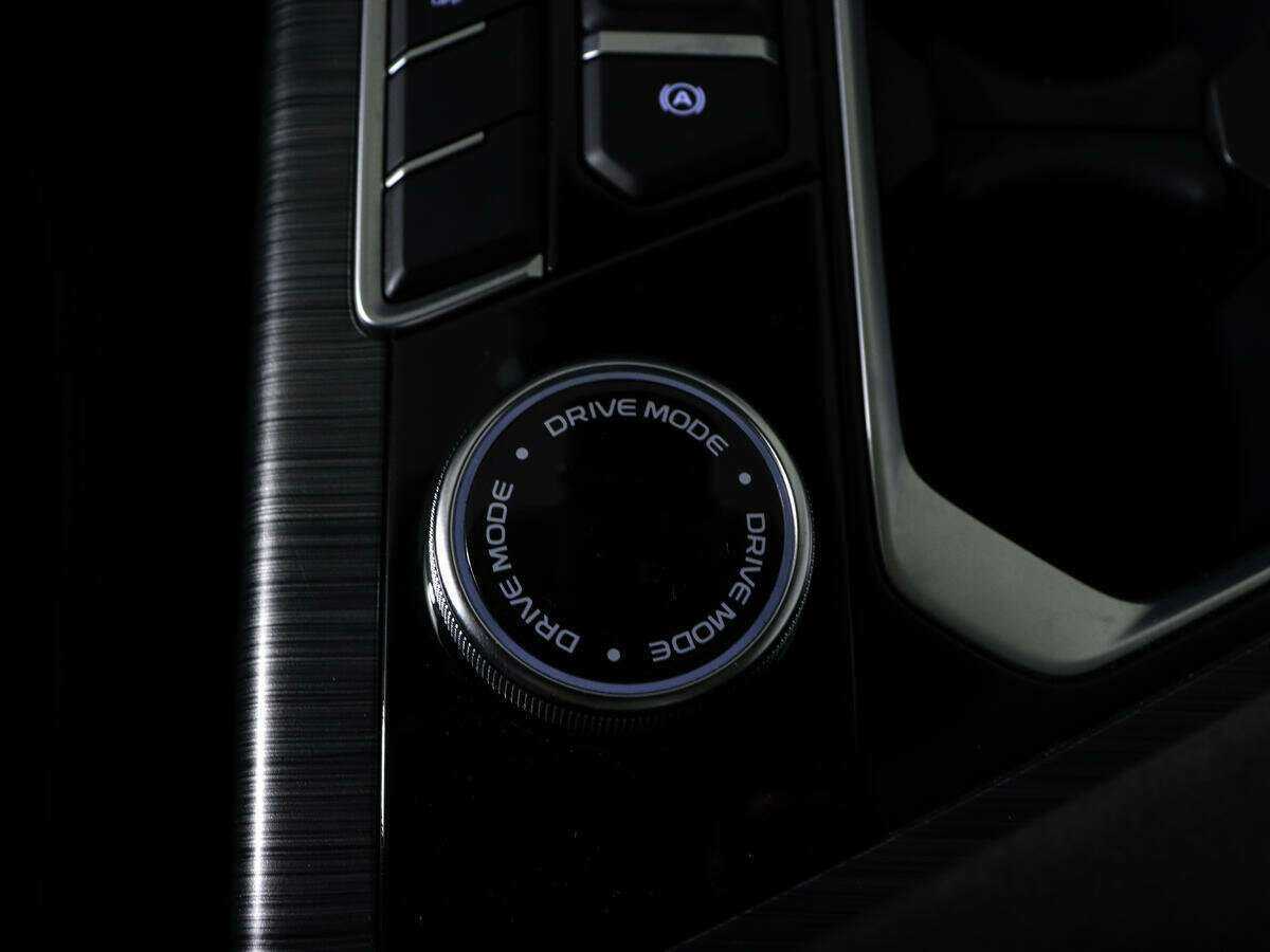 Купить Geely Tugella с пробегом. Фото: #20