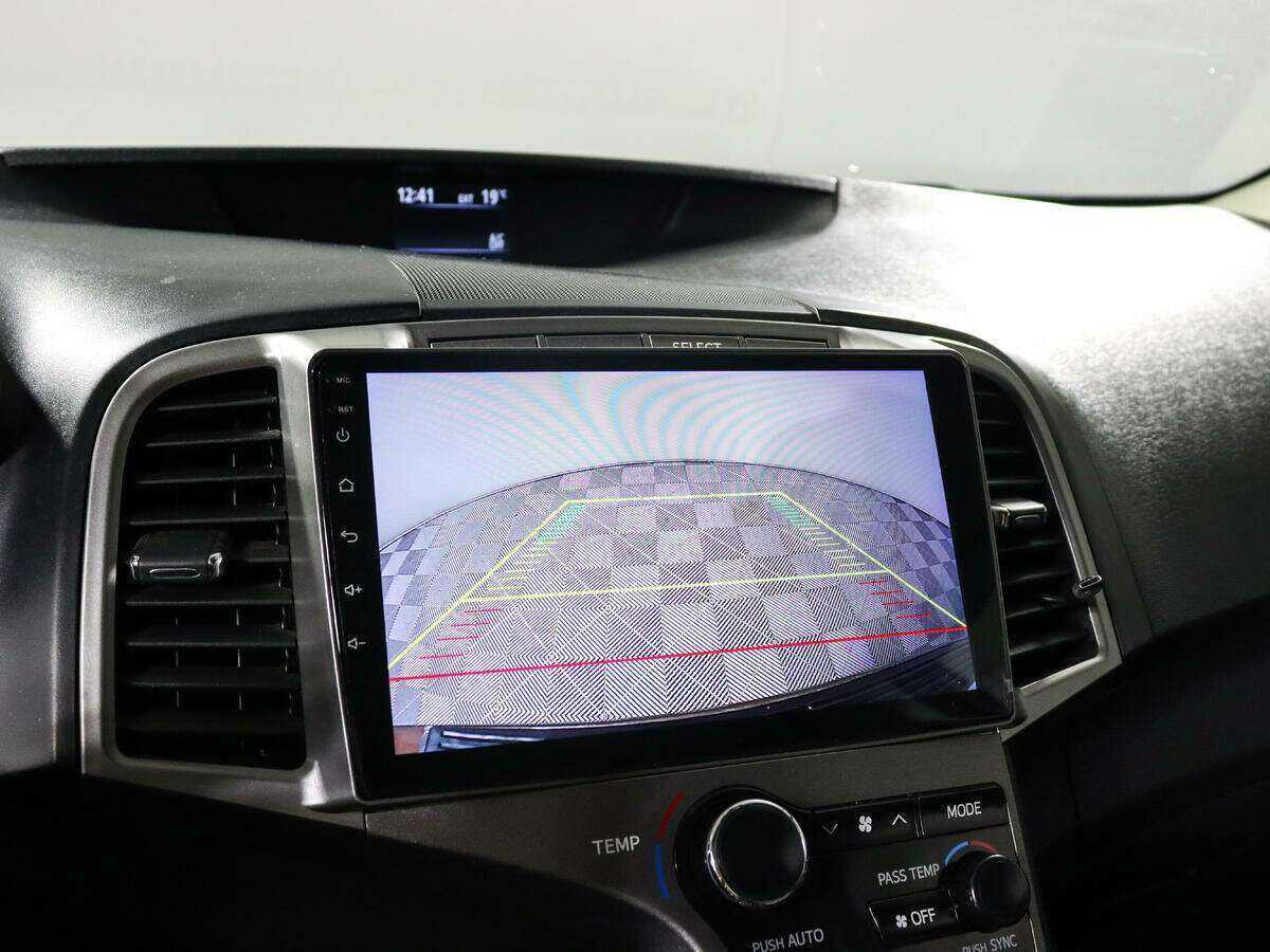 Купить Toyota Venza с пробегом. Фото: #11