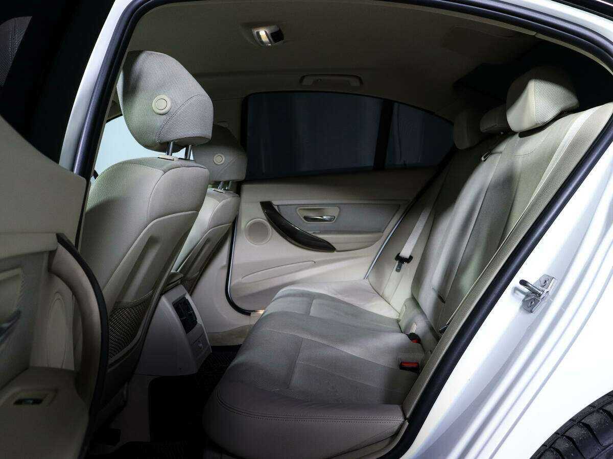 Купить BMW 3 серии с пробегом. Фото: #7