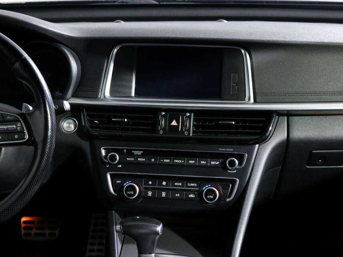 Купить Kia Optima с пробегом. Фото: #11