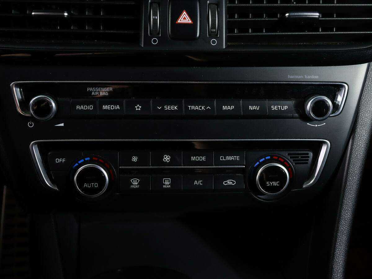 Купить Kia Optima с пробегом. Фото: #25