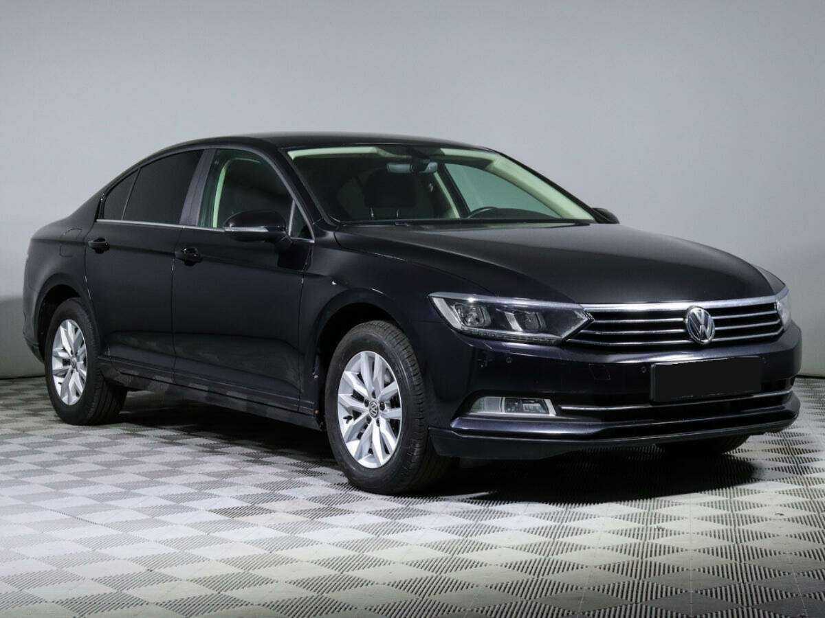 Купить Volkswagen Passat с пробегом. Фото: #2