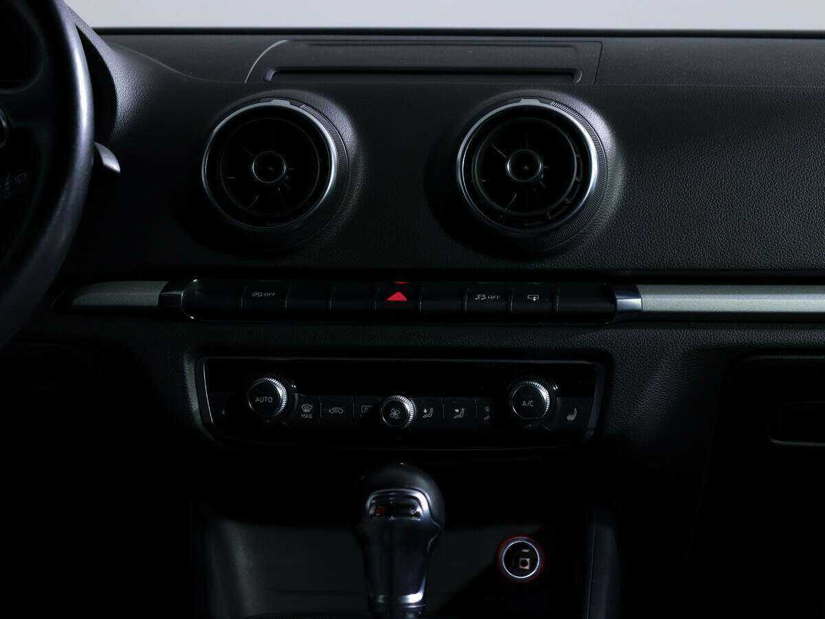 Купить Audi A3 с пробегом. Фото: #9