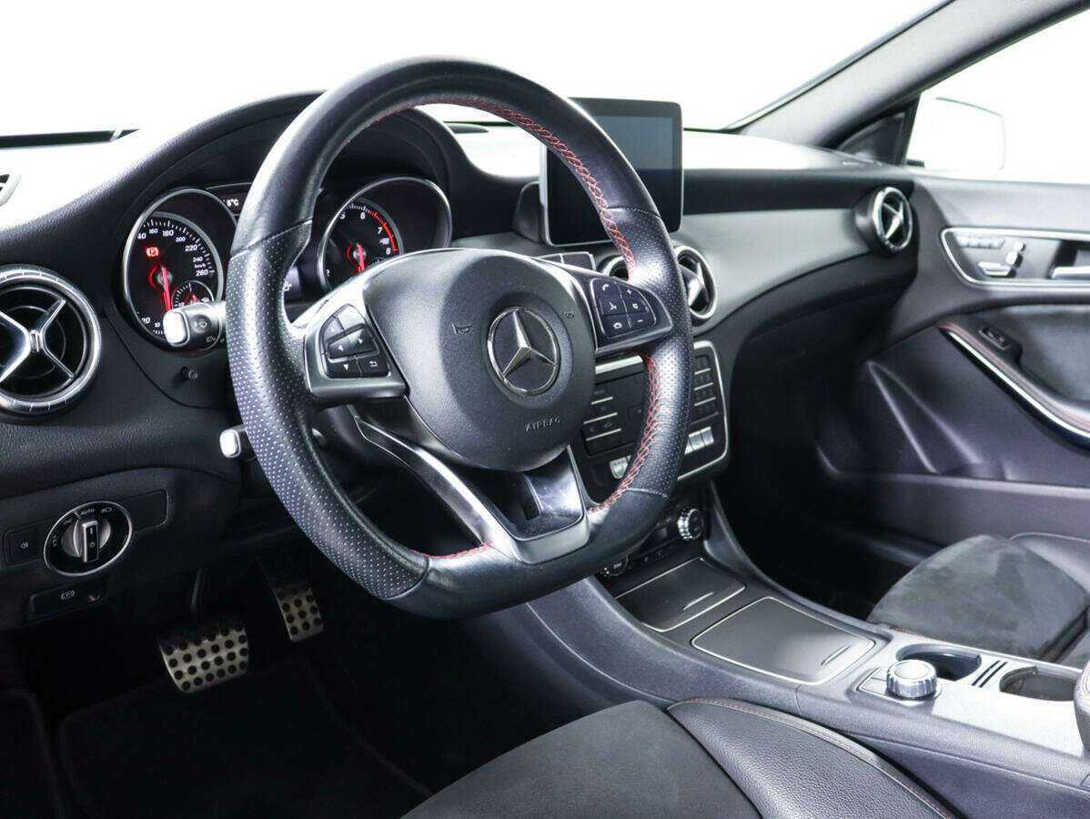 Купить Mercedes-Benz CLA с пробегом. Фото: #13
