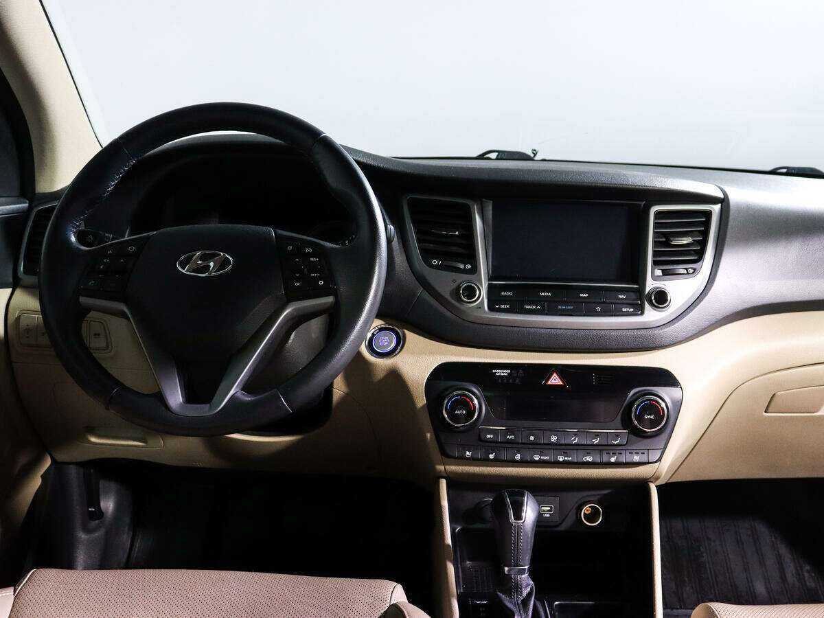 Купить Hyundai Tucson с пробегом. Фото: #9