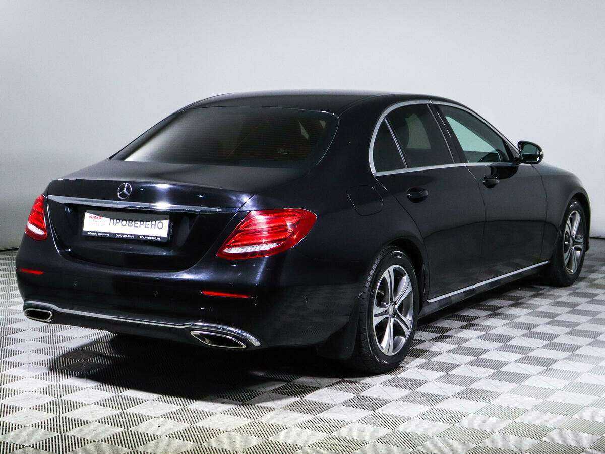 Купить Mercedes-Benz E-Класс с пробегом. Фото: #3