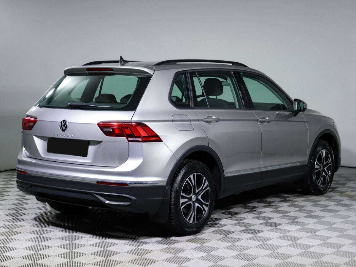 Купить Volkswagen Tiguan с пробегом. Фото: #3