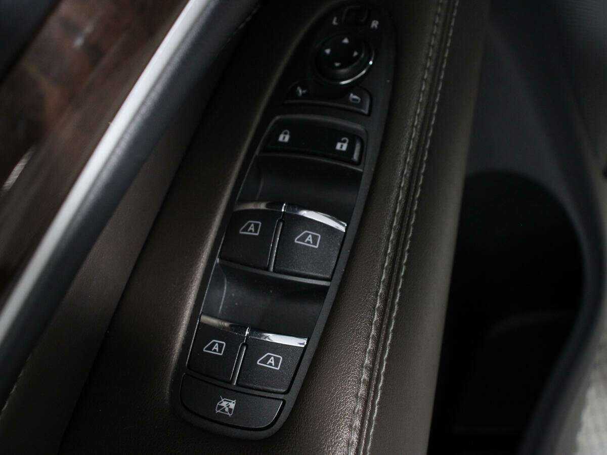 Купить Infiniti QX60 с пробегом. Фото: #14