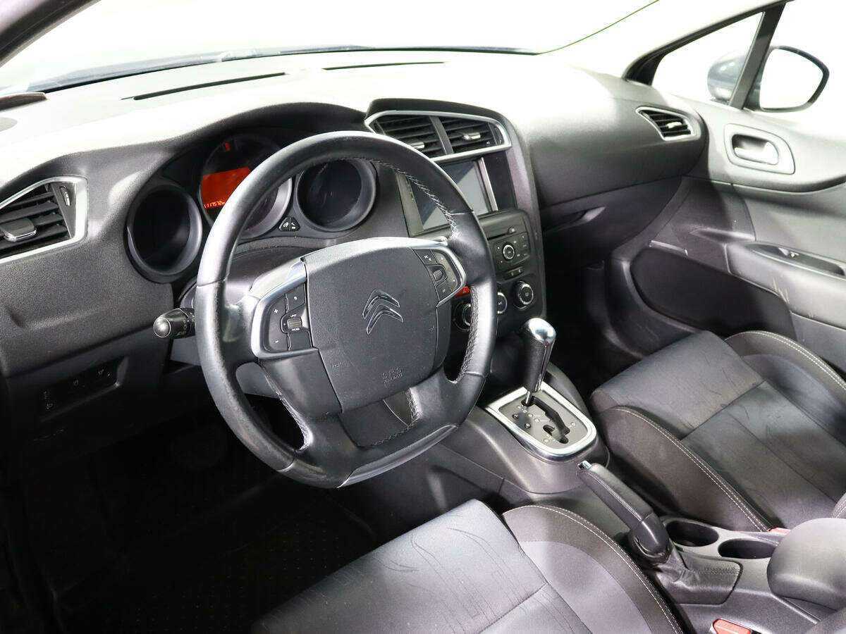 Купить Citroen C4 с пробегом. Фото: #13