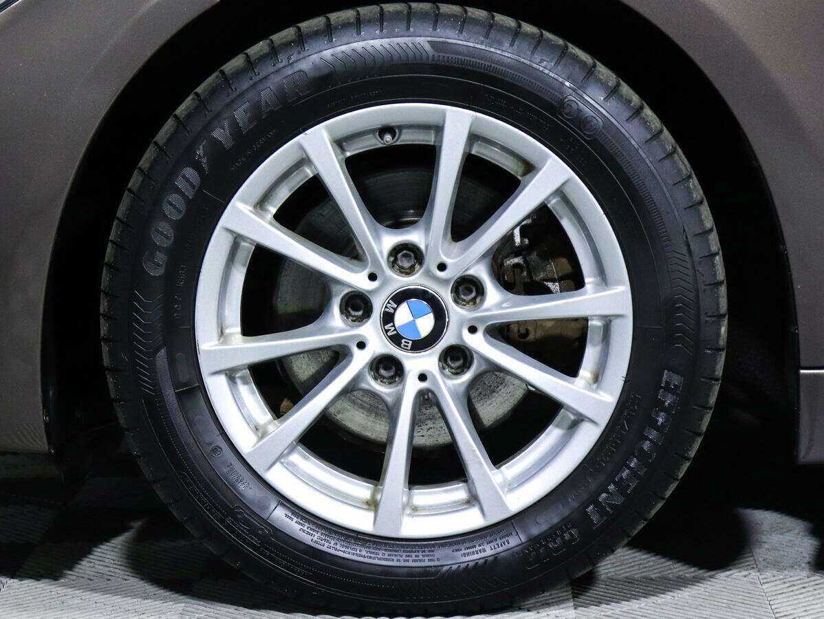 Купить BMW 3 серии с пробегом. Фото: #12