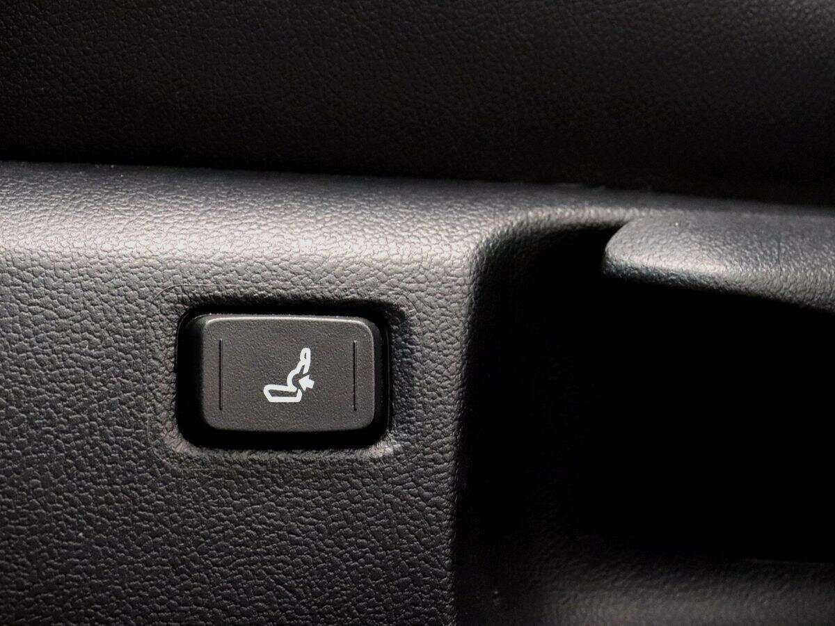 Купить Toyota Corolla с пробегом. Фото: #13