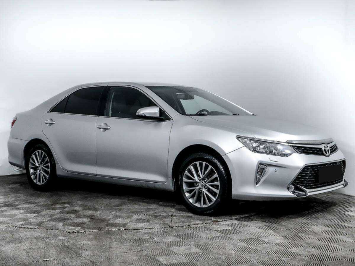 Купить Toyota Camry с пробегом. Фото: #2